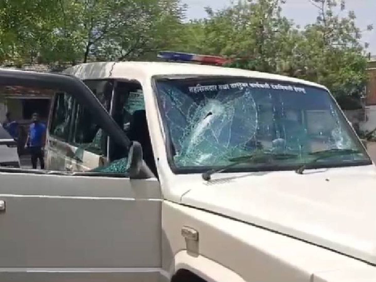 Unknown Assailants Attacked Indapur Tehsildar's Vehicle, Shattered Car Windows