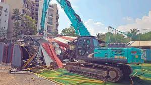 Municipal Corporation Takes Action on Illegal Structures in Koregaon Park, Clearing Over 50,000 Square Feet