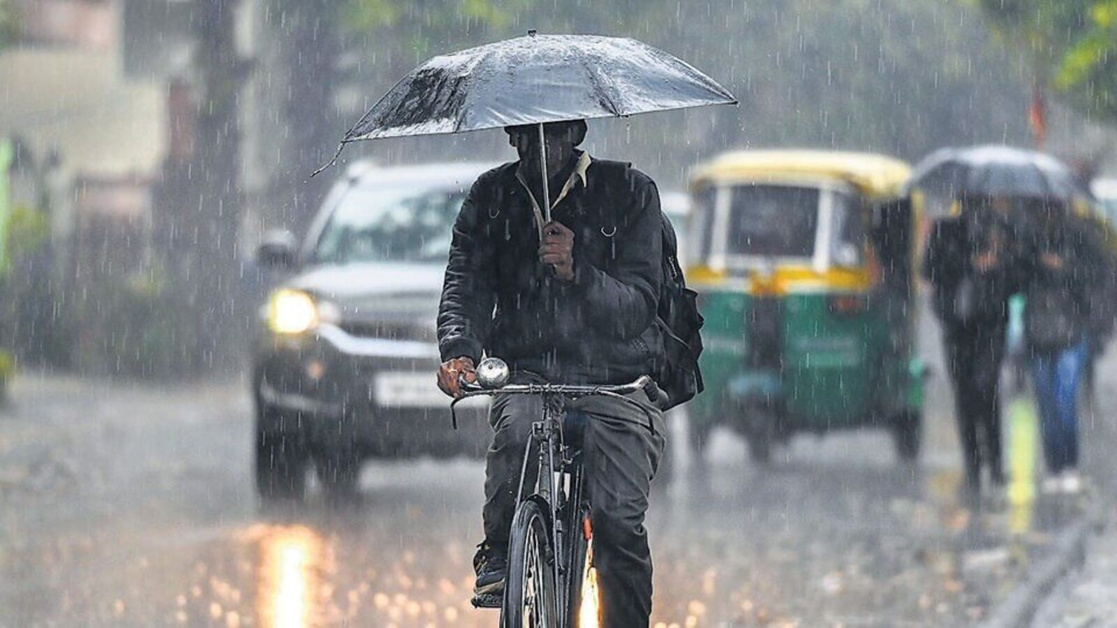 Monsoon Arrives in South Konkan and Madhya Maharashtra: IMD Predicts Rain in Mumbai and Pune Within Days