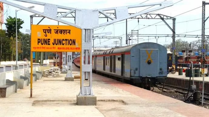 Pune Railway Department Plans Remodelling of Railway Station; Increasing Platforms to Ease Burden