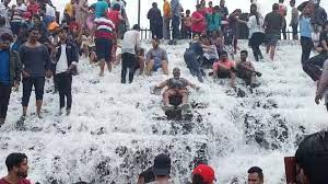 Heavy Rains Lead to Overflow at Bhushi Dam and Traffic Chaos in Lonavala