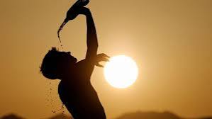 Rising mercury gives ‘October heat’ experience to Puneites in September