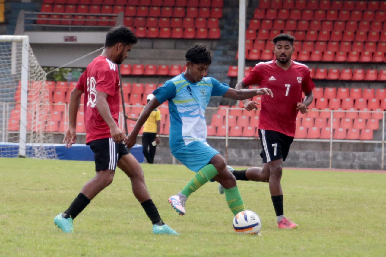 North Zone qualify for semifinals