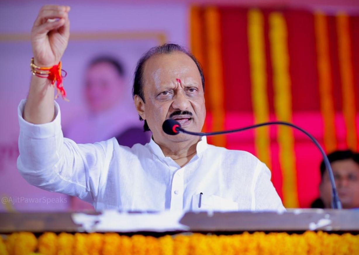 Ladki Bahins and Ajit Pawar Accompanies Dattatray Bharane in Filing Nomination for Indapur