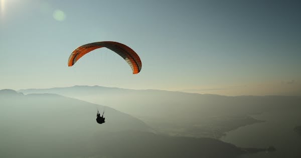 Pune Tourist , instructor killed in paragliding mishap in Goa